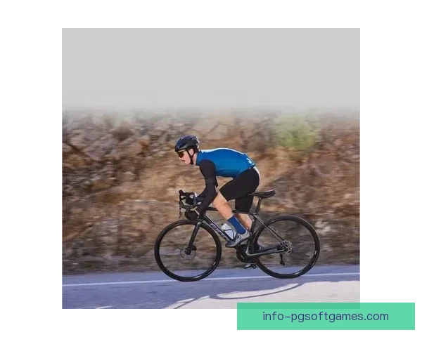 山地车杯赛：极速挑战 风尚之争